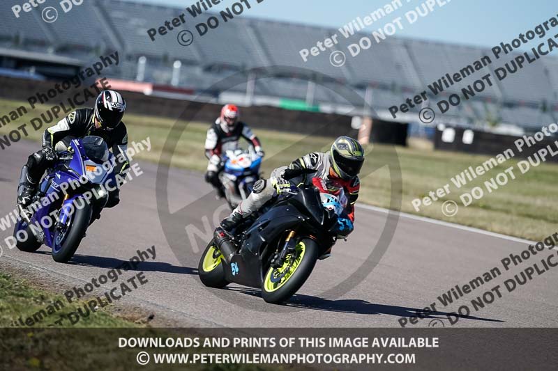 Rockingham no limits trackday;enduro digital images;event digital images;eventdigitalimages;no limits trackdays;peter wileman photography;racing digital images;rockingham raceway northamptonshire;rockingham trackday photographs;trackday digital images;trackday photos